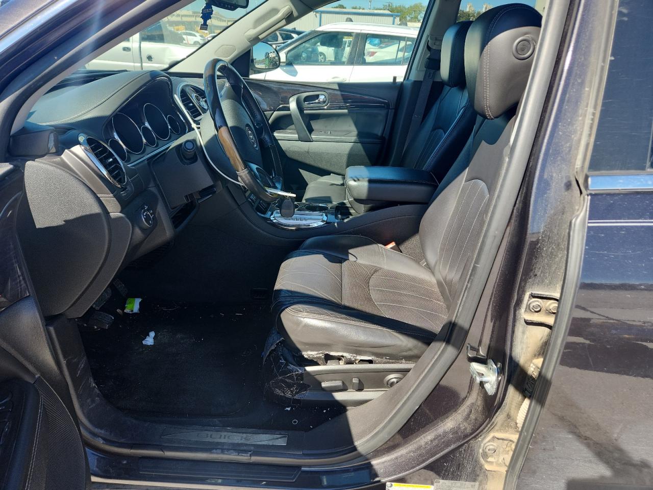 2015 Buick Enclave VIN: 5GAKRBKD4FJ135982 Lot: 90926795