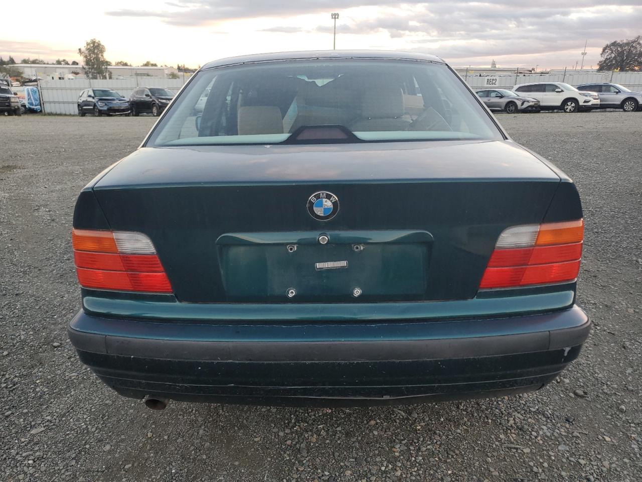 1997 BMW 318 I Automatic VIN: WBACC0322VEK25514 Lot: 93472125