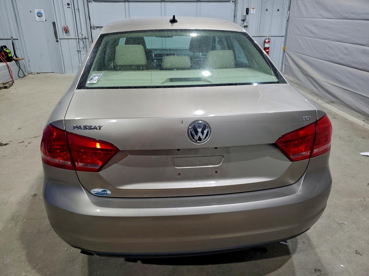 2015 Volkswagen Passat S VIN: 1VWAT7A3XFC104674 Lot: 94328455