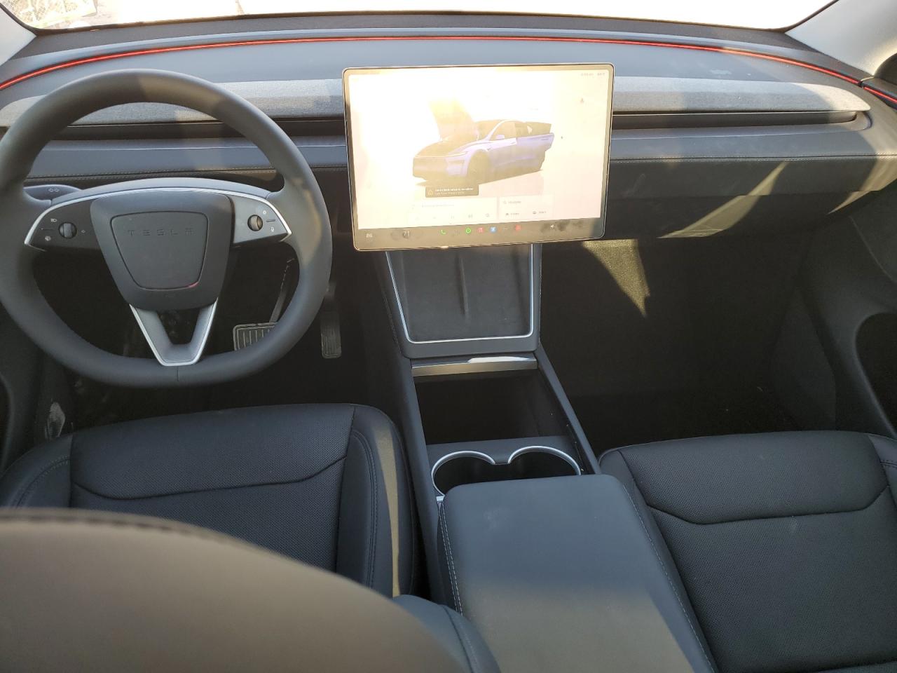 2026 Tesla Model Y VIN: 7SAYGDEE9TA414801 Lot: 93014735