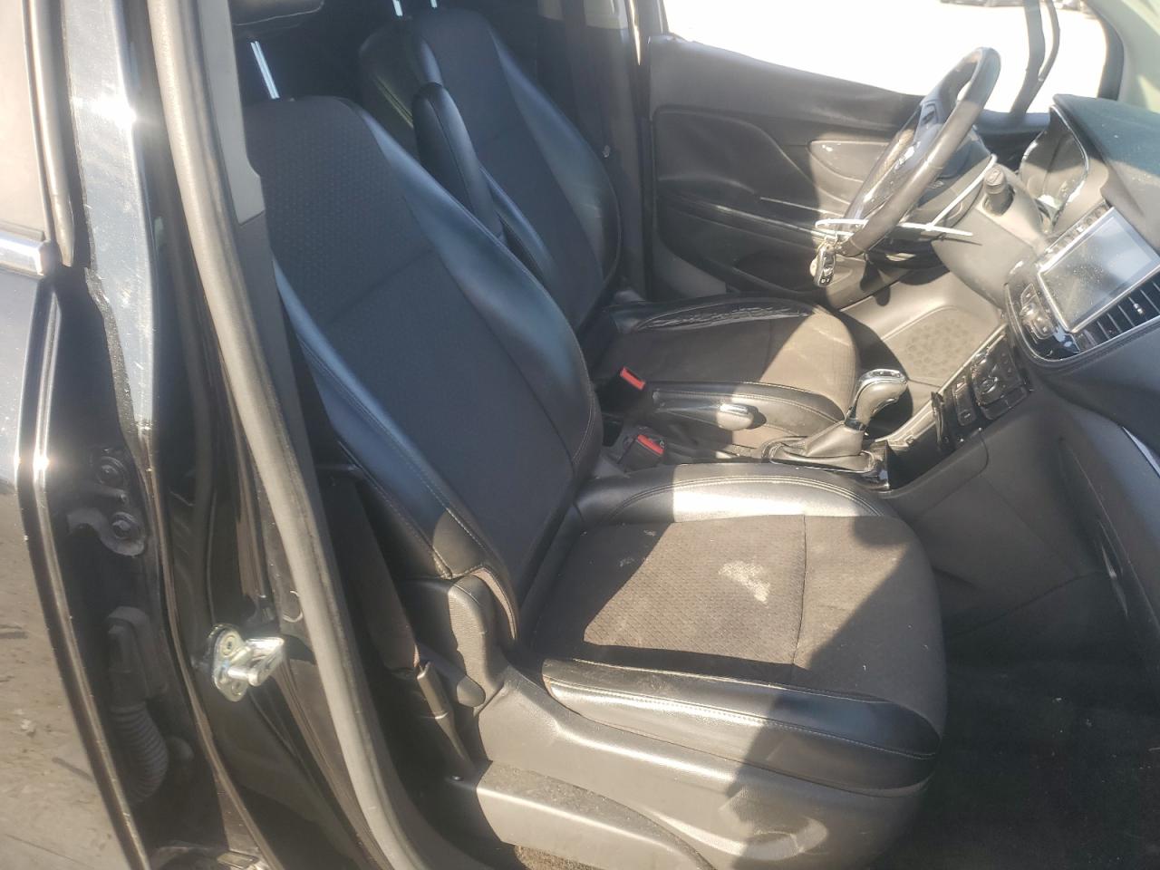 2019 Buick Encore Sport Touring VIN: KL4CJ1SB5KB733550 Lot: 90024505