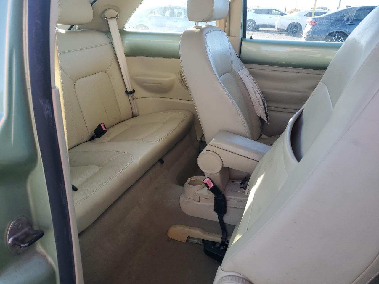 2007 Volkswagen New Beetle 2.5L Option Package 2 VIN: 3VWSW31C07M510905 Lot: 91816055