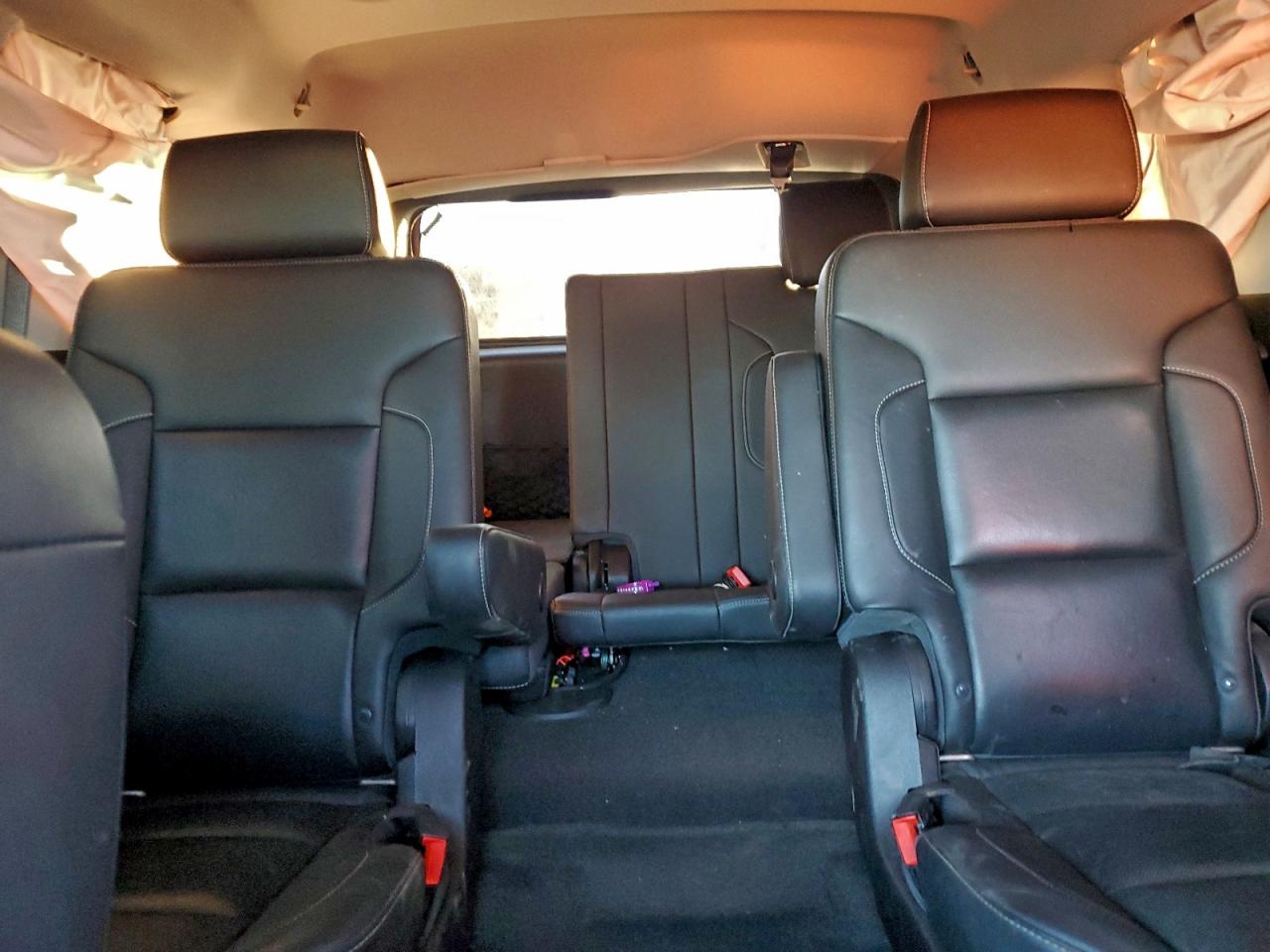 2018 Chevrolet Tahoe K1500 Premier VIN: 1GNSKCKCXJR307529 Lot: 94070935