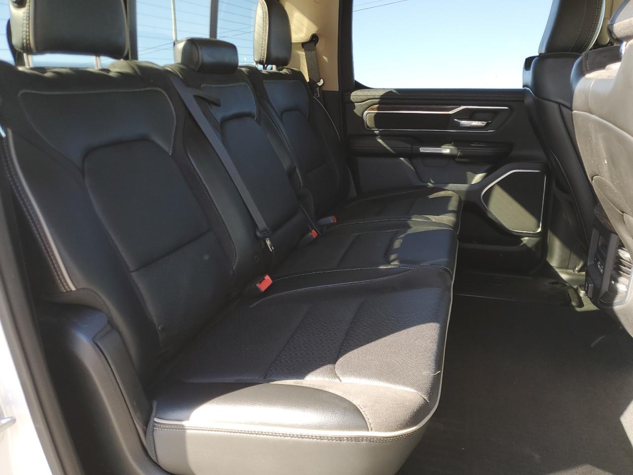 2019 Ram 1500 Laramie VIN: 1C6SRFJT3KN702594 Lot: 92207065