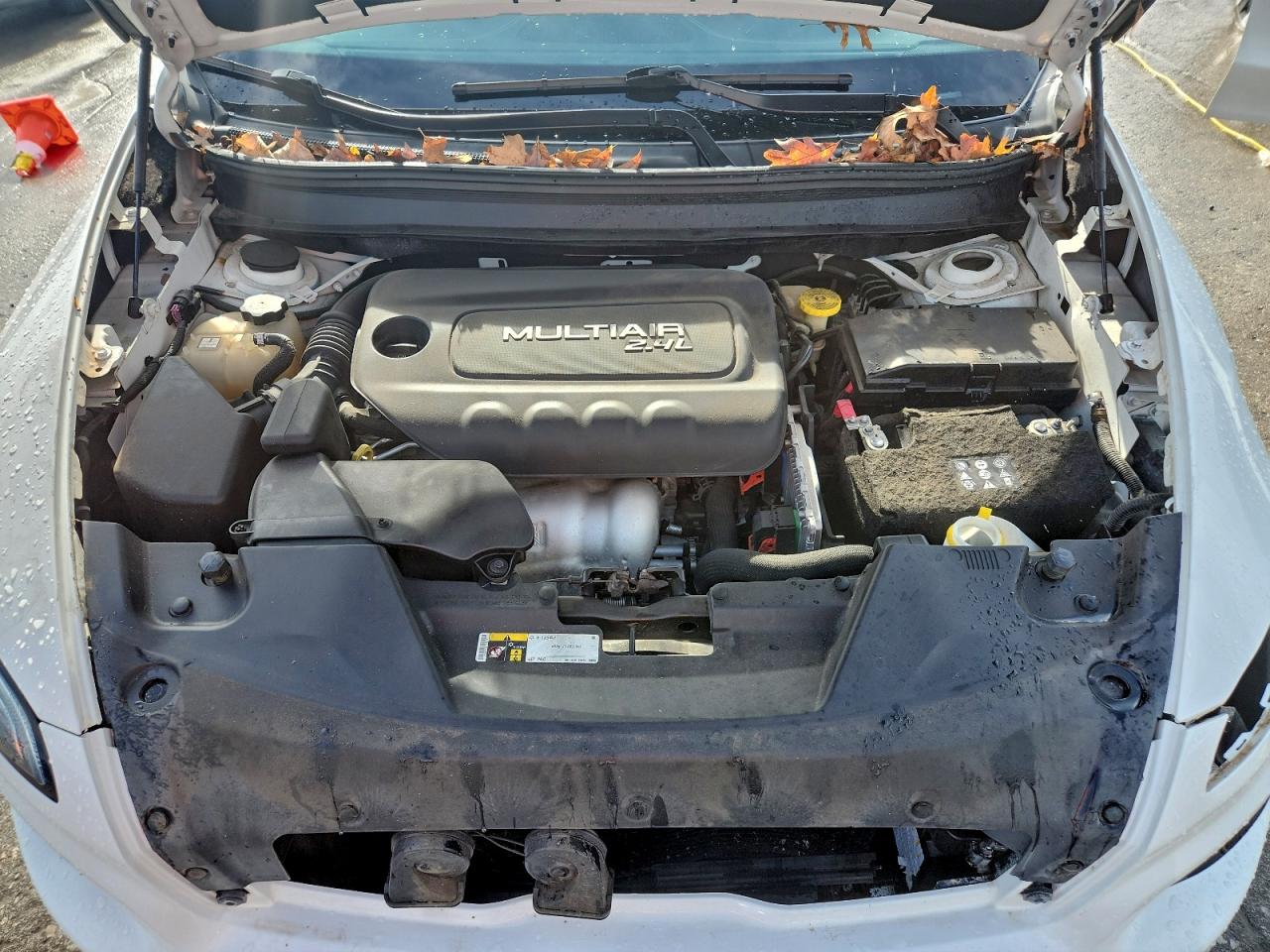 2016 Jeep Cherokee Latitude VIN: 1C4PJLCB5GW292066 Lot: 93861255