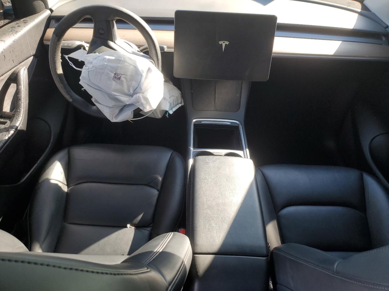 2022 Tesla Model Y VIN: 7SAYGDEE3NF364192 Lot: 91740235