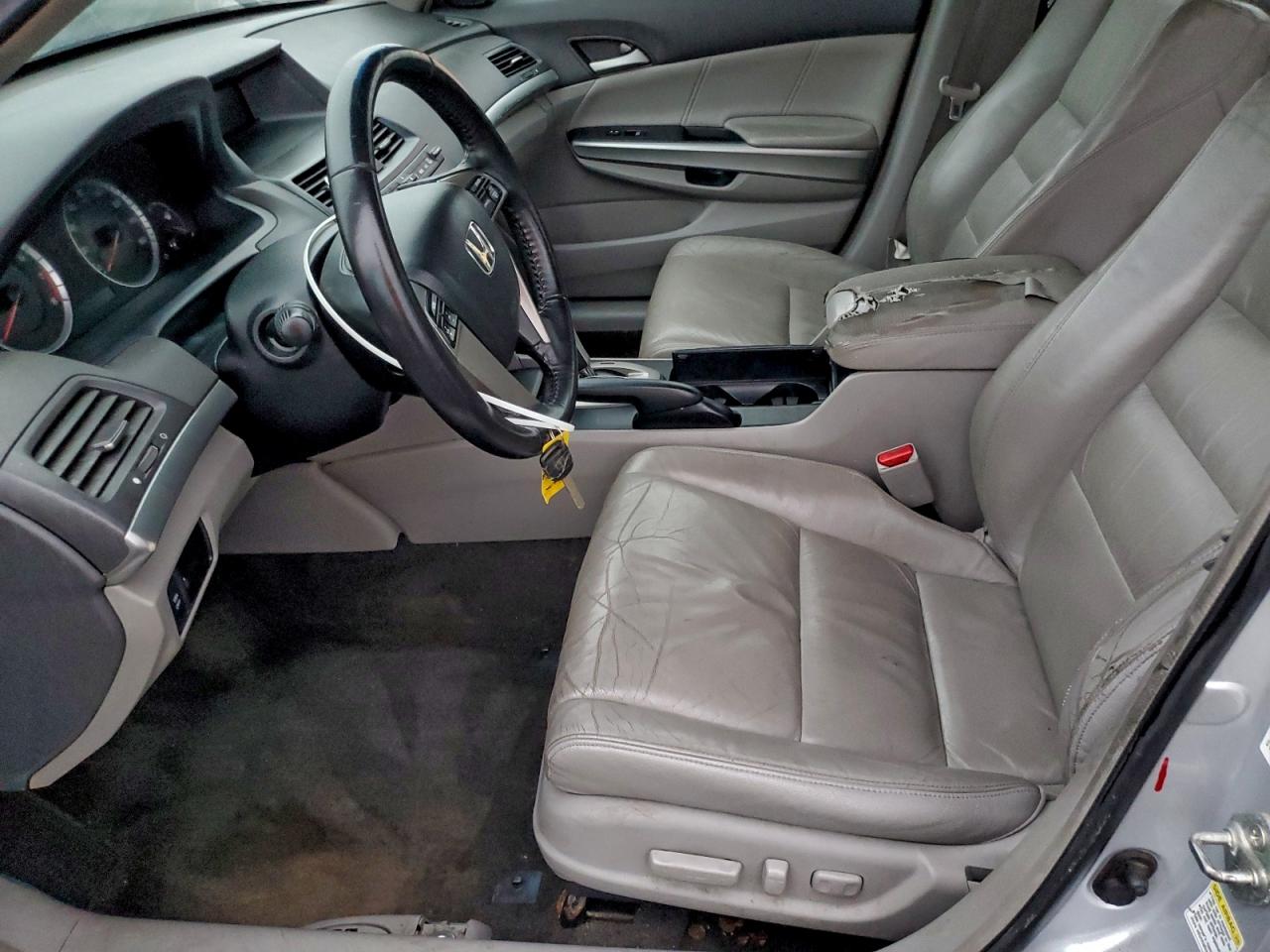 2009 Honda Accord Exl VIN: 1HGCP36839A050519 Lot: 94385725