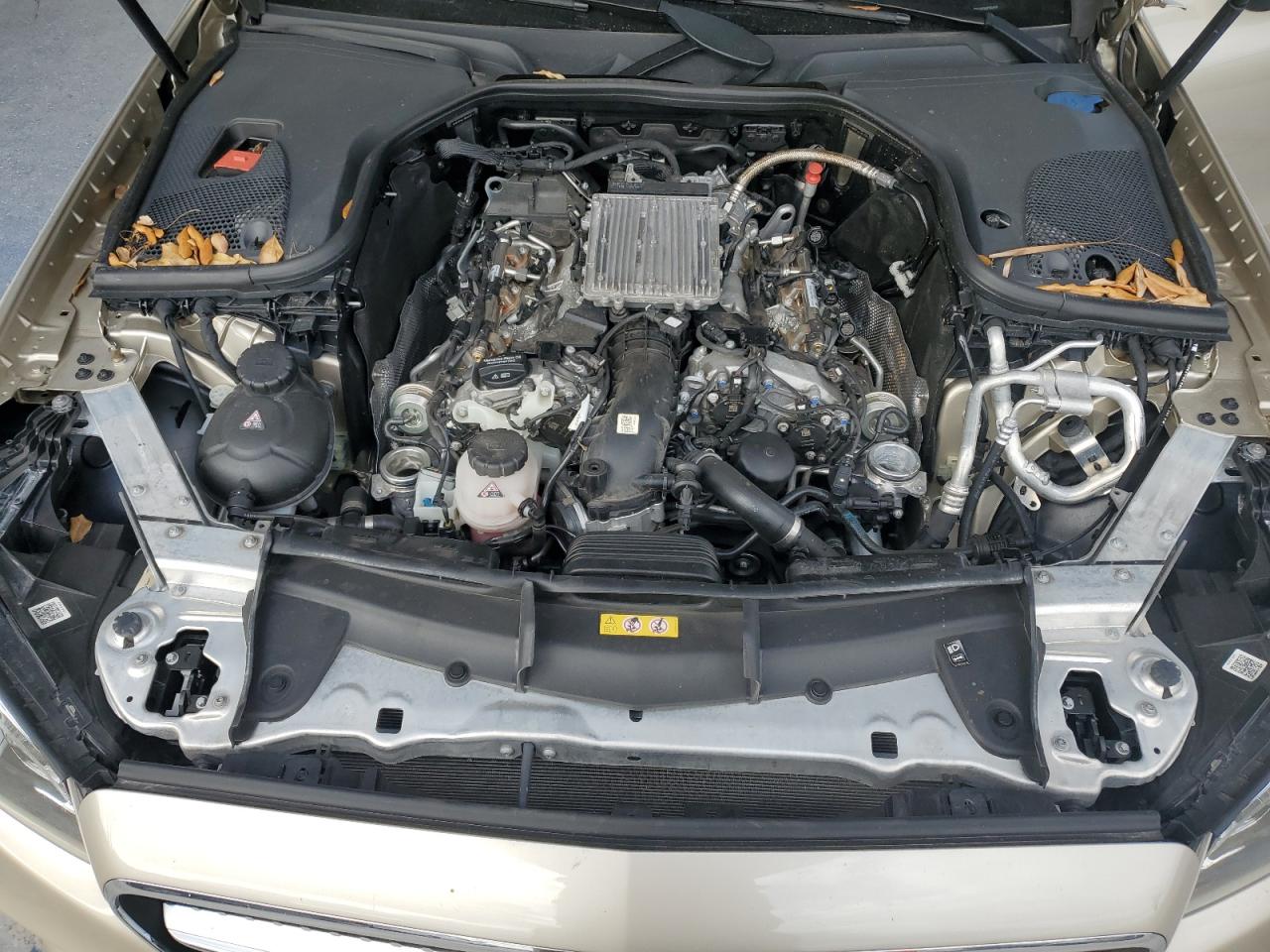 2018 Mercedes-Benz E 400 VIN: WDD1J6FB4JF025453 Lot: 92586855