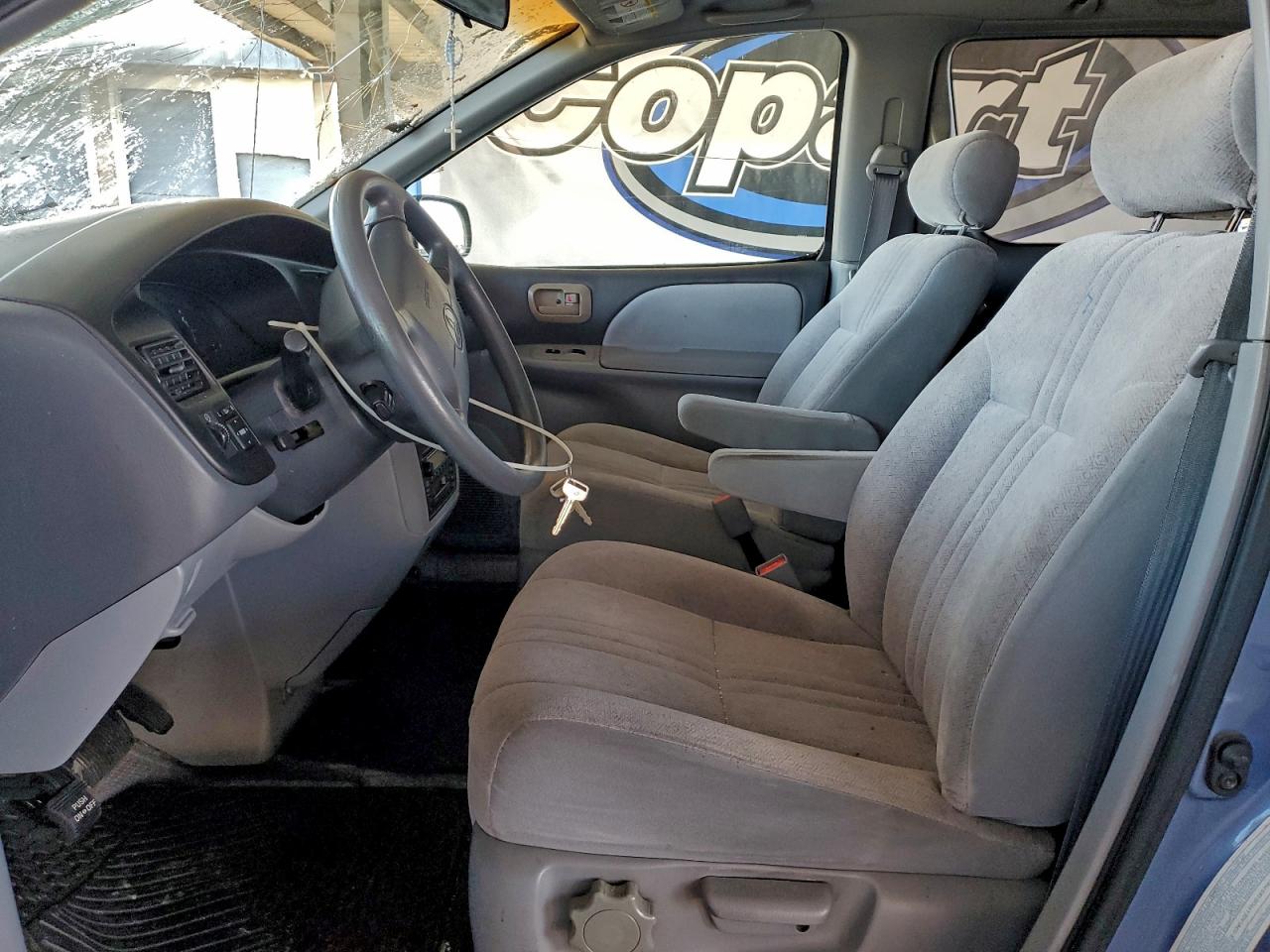 2000 Toyota Sienna Ce VIN: 4T3ZF19C5YU274035 Lot: 93539955