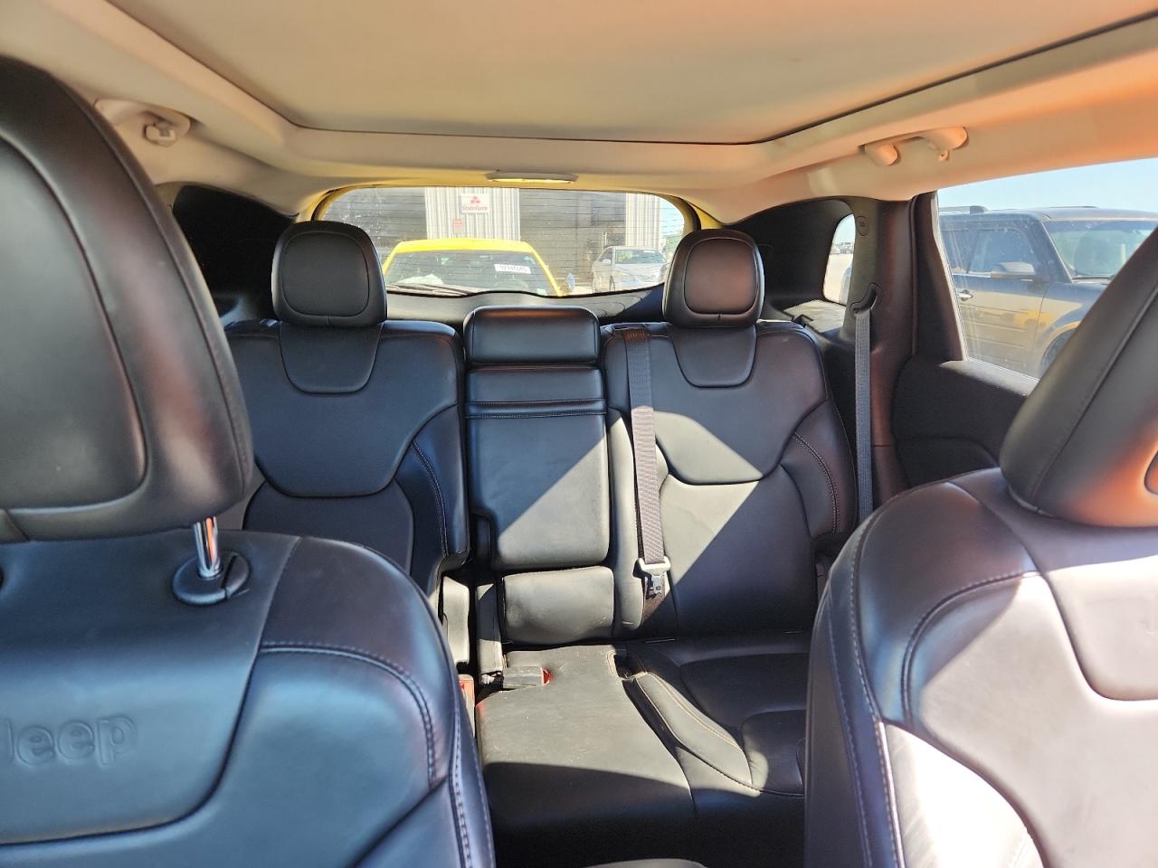 2017 Jeep Cherokee Limited VIN: 1C4PJLDB9HW561685 Lot: 91725005