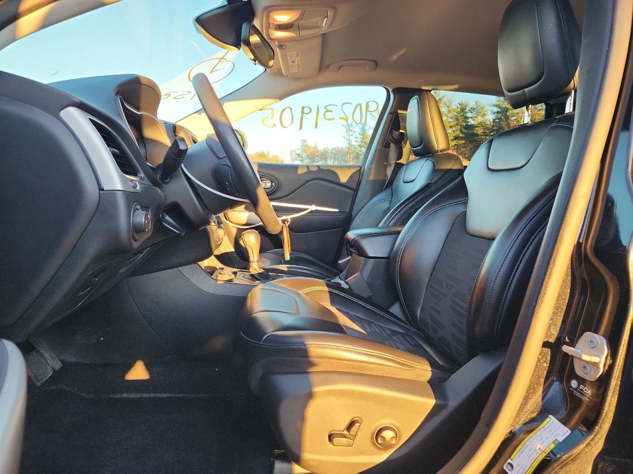 2022 Jeep Cherokee Latitude VIN: 1C4PJMCX8ND552888 Lot: 90231905