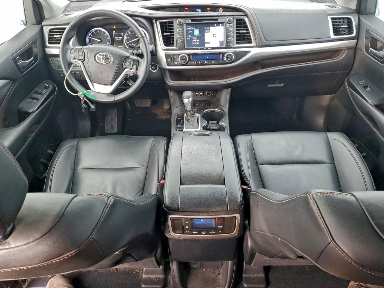 2019 Toyota Highlander Se VIN: 5TDJZRFH0KS941332 Lot: 94326775