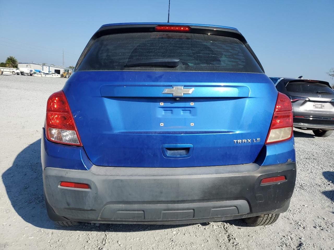 2016 Chevrolet Trax Ls VIN: KL7CJKSB0GB535412 Lot: 93169405
