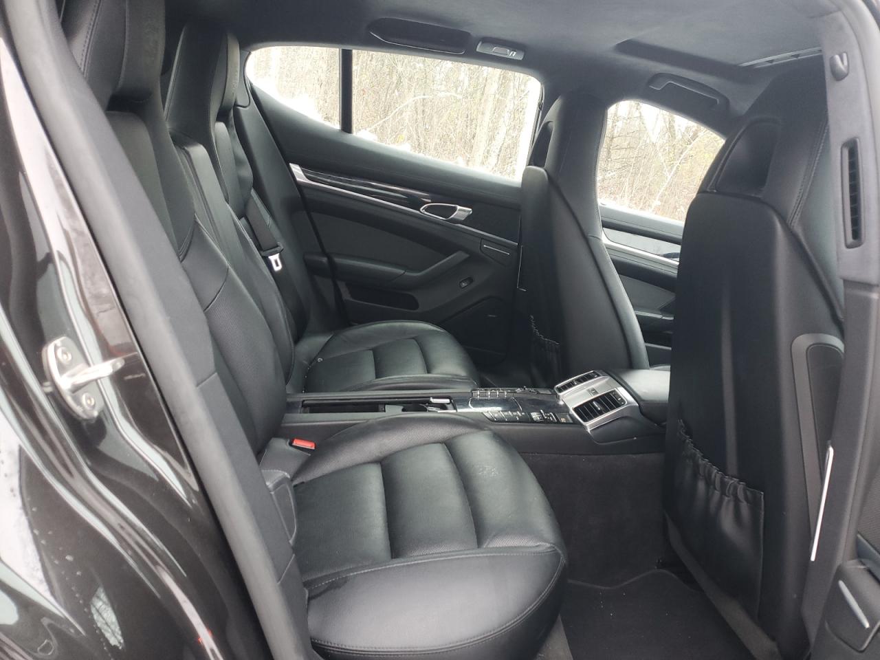2016 Porsche Panamera 2 VIN: WP0AA2A73GL003752 Lot: 91240115