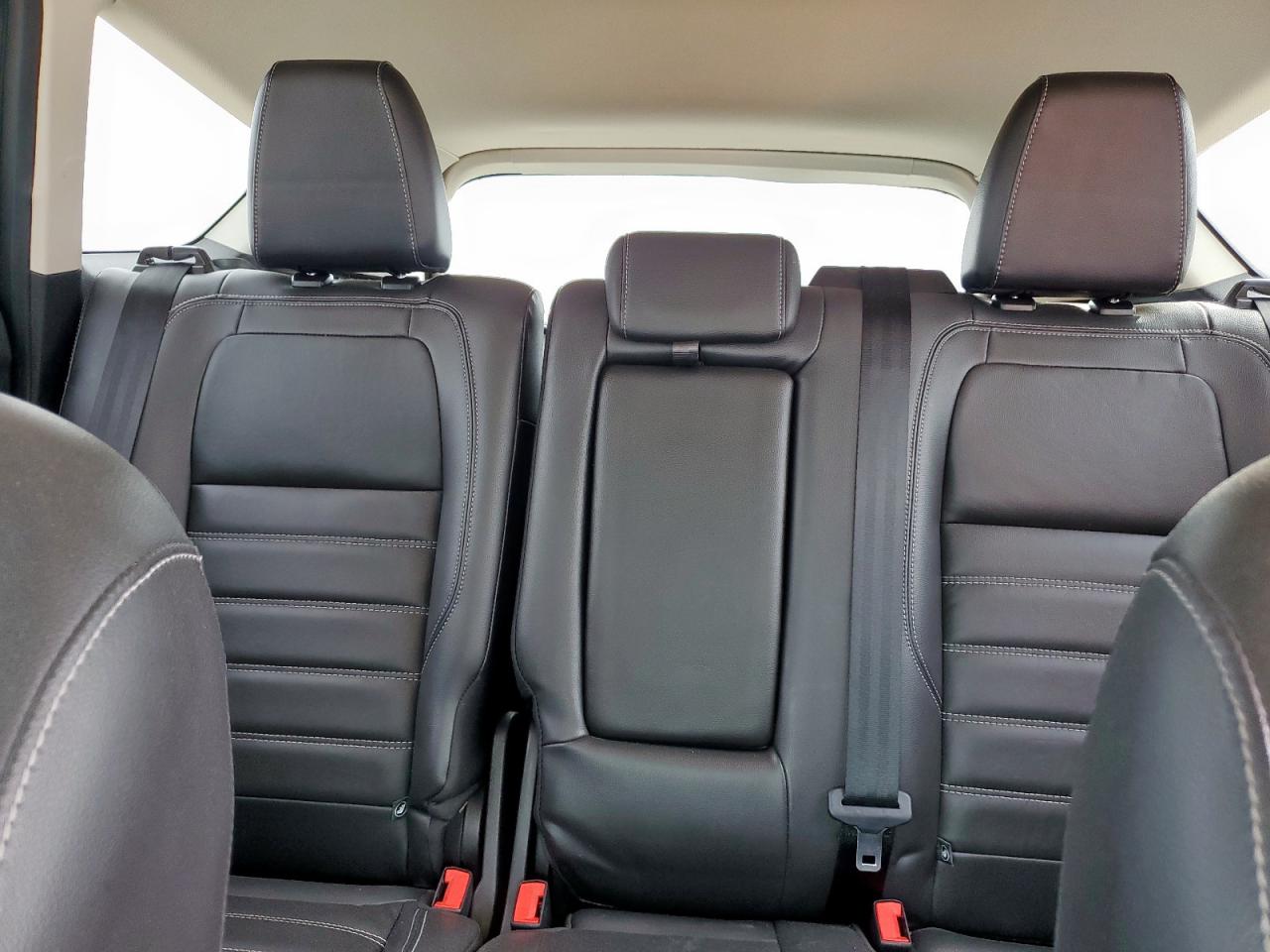 2018 Ford Escape Titanium VIN: 1FMCU0J9XJUD19720 Lot: 92944435