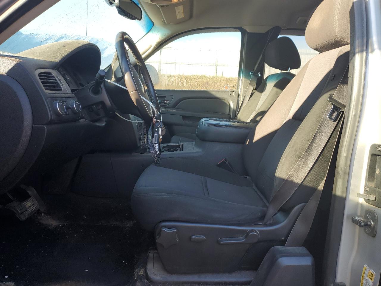 2010 GMC Sierra K1500 Sle VIN: 1GTSKVE31AZ117781 Lot: 93475235