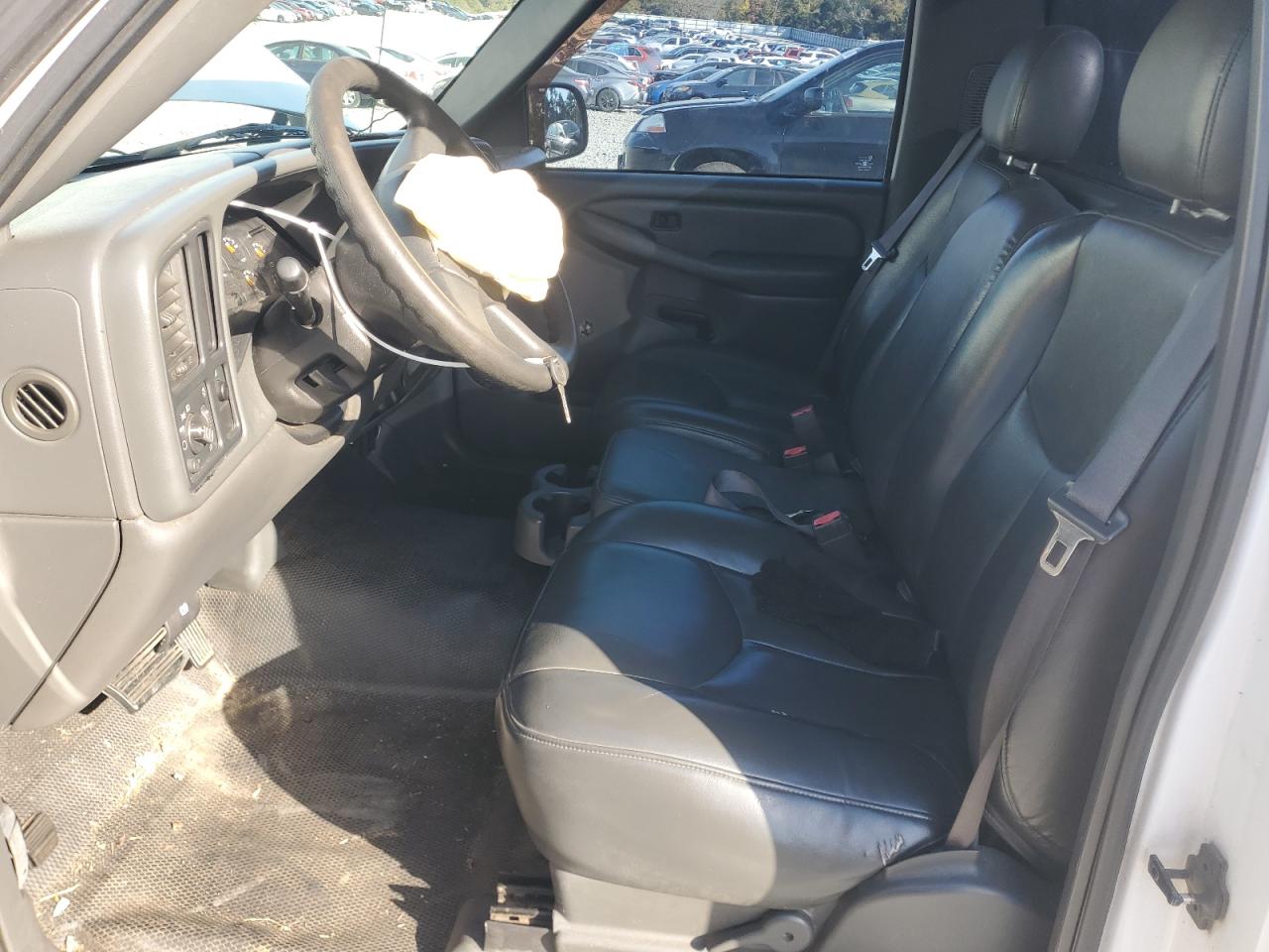 2003 GMC New Sierra C1500 VIN: 1GTEC14XX3Z219851 Lot: 91473515