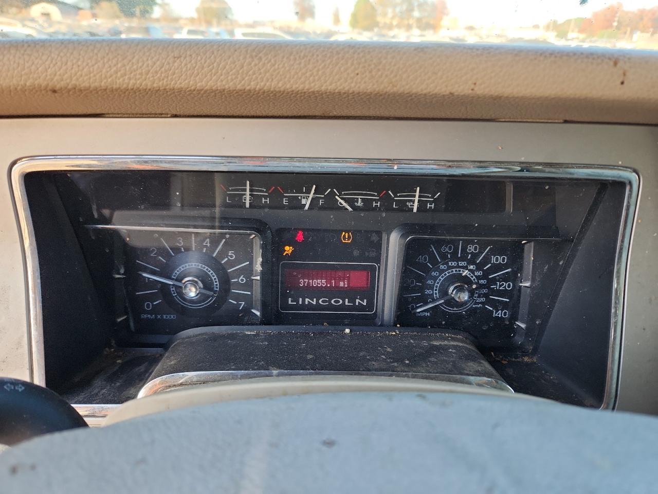 2007 Lincoln Navigator L VIN: 5LMFL27567LJ13239 Lot: 92356855