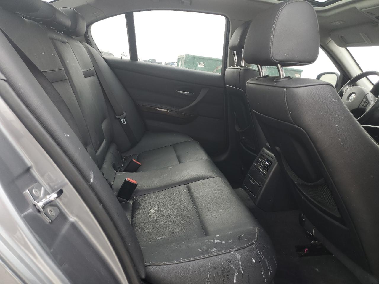 2009 BMW 328 Xi VIN: WBAPK73589A452047 Lot: 93950055