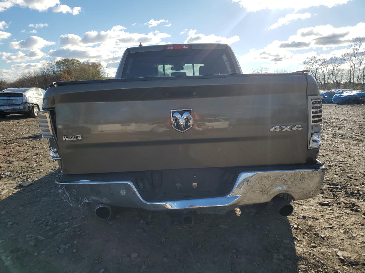 2015 Ram 1500 Laramie VIN: 1C6RR7VM6FS607140 Lot: 92692785
