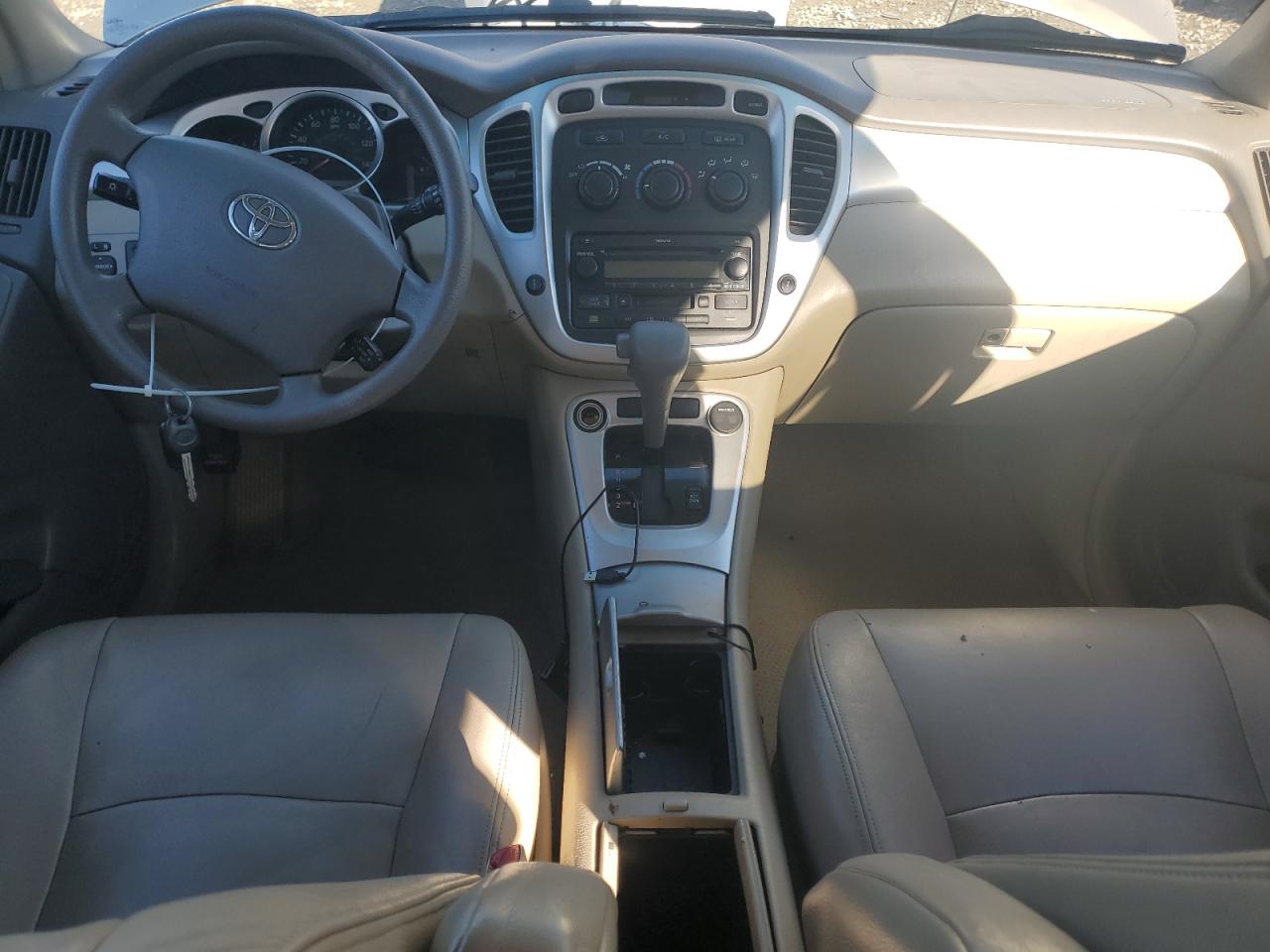 2004 Toyota Highlander VIN: JTEEP21A140031599 Lot: 92045255