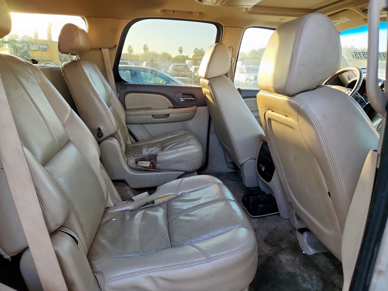 2008 GMC Yukon VIN: 1GKFC13J08R180457 Lot: 91680515