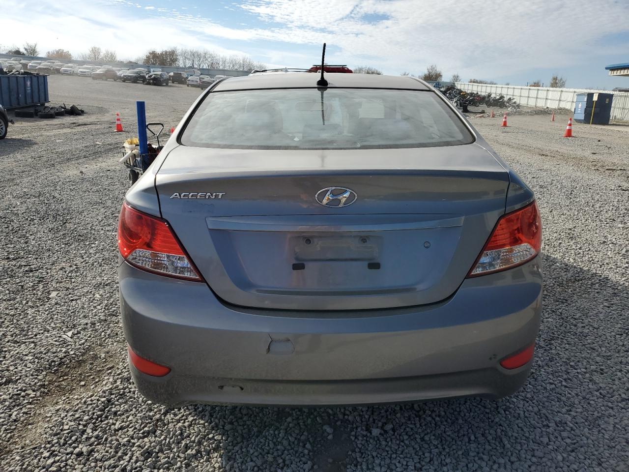 2014 Hyundai Accent Gls VIN: KMHCT4AE6EU725927 Lot: 92691595
