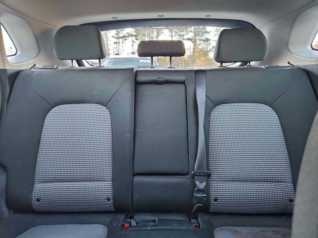 2020 Hyundai Kona Se VIN: KM8K1CAA9LU415535 Lot: 94382575