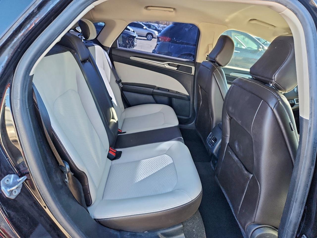 2020 Ford Fusion Se VIN: 3FA6P0HD9LR224584 Lot: 93153025