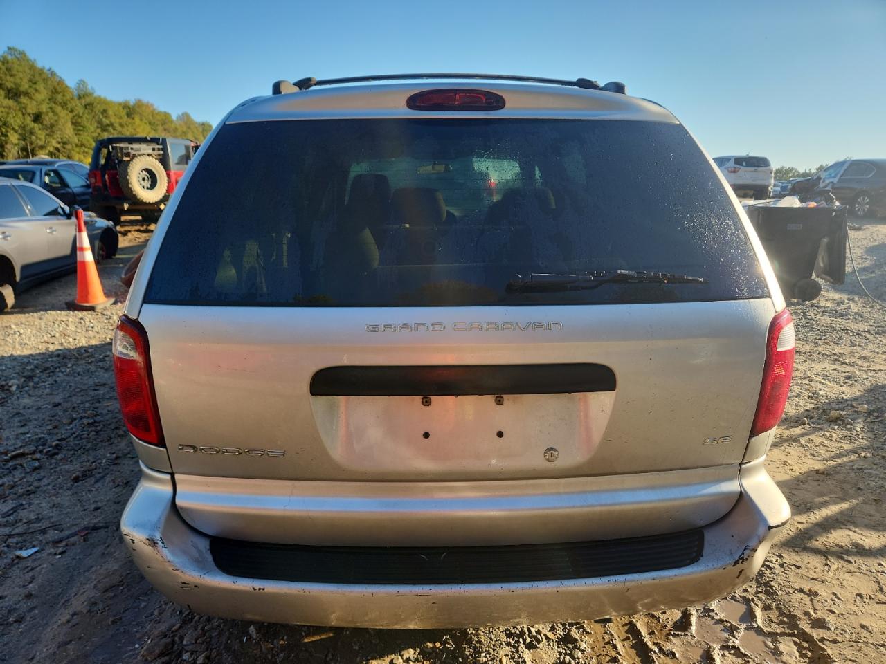 2003 Dodge Grand Caravan Se VIN: 2D4GP24353R219088 Lot: 90503615