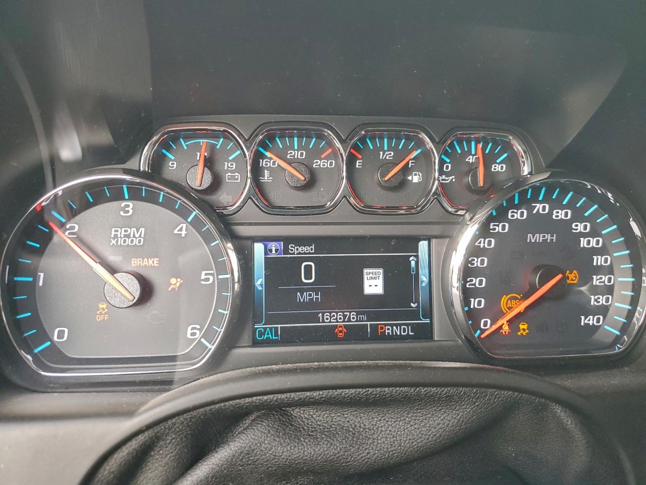 2018 GMC Yukon Xl C1500 Slt VIN: 1GKS1GKC3JR321053 Lot: 94319085