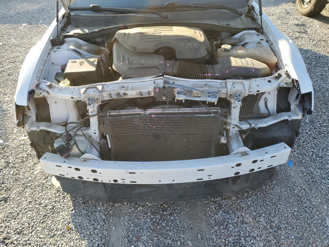 2018 Chrysler 300 Limited VIN: 2C3CCAEG3JH148757 Lot: 91307505