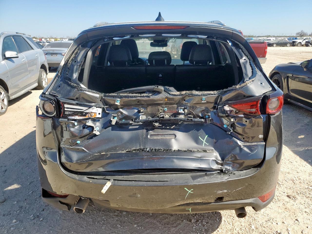 2018 Mazda Cx-5 Grand Touring VIN: JM3KFBDMXJ0357226 Lot: 90978945