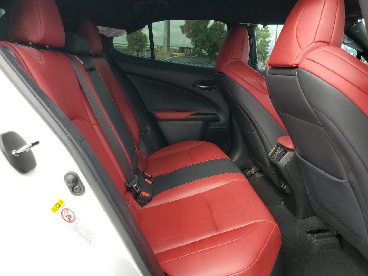 2019 Lexus Ux 200 VIN: JTHY3JBH4K2007347 Lot: 93129905