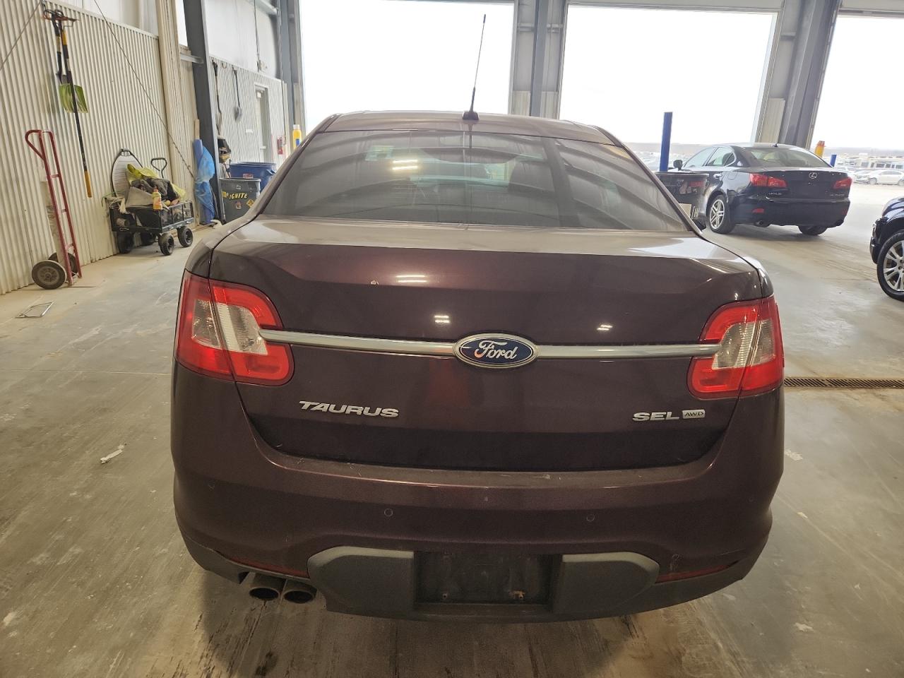 2011 Ford Taurus Sel VIN: 1FAHP2HW4BG148025 Lot: 92250285