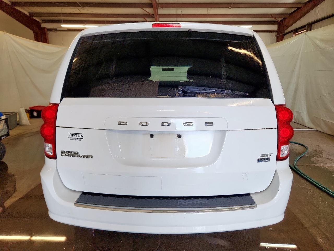 2014 Dodge Grand Caravan Sxt VIN: 2C4RDGCG7ER127757 Lot: 92672745