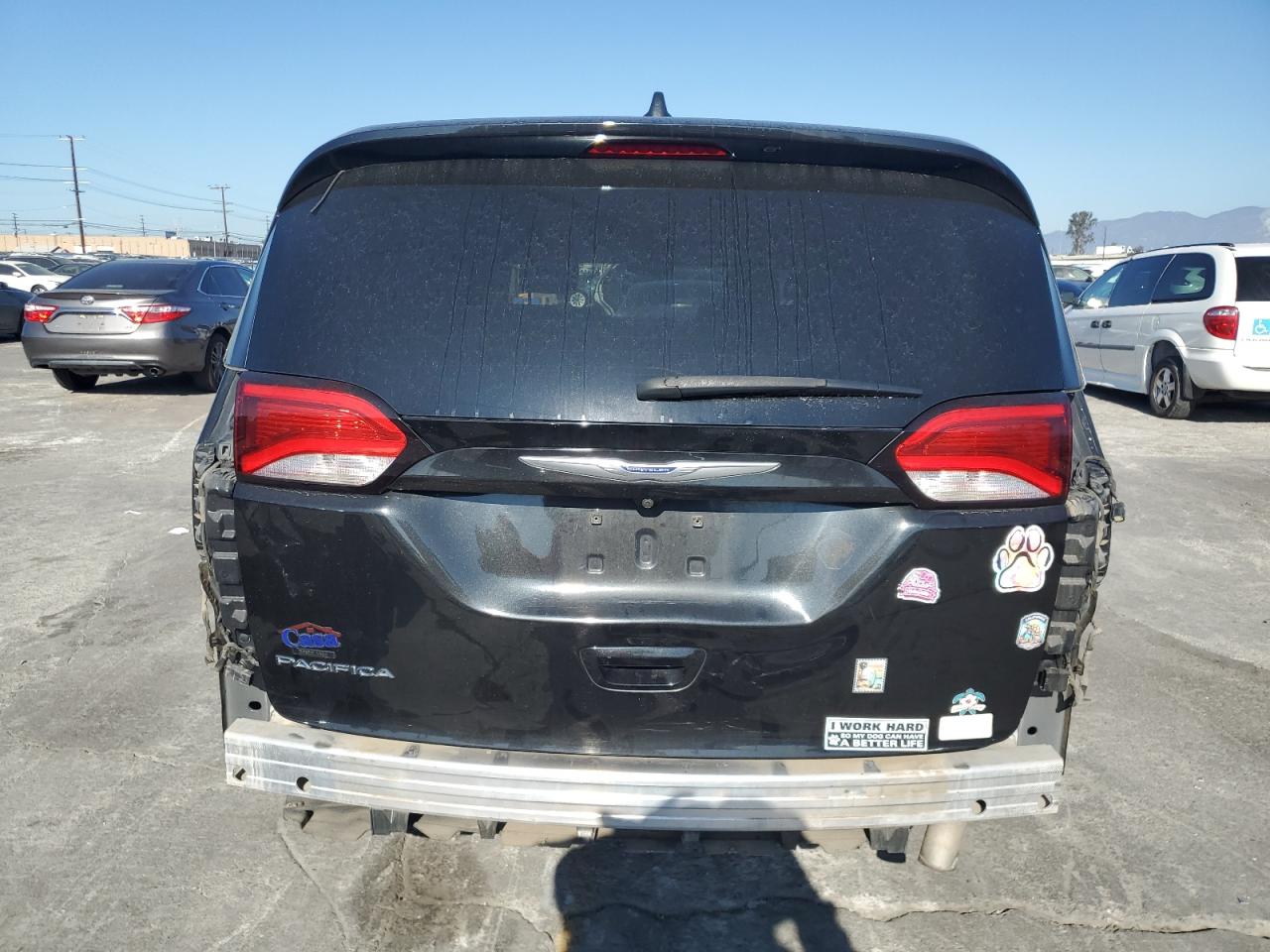 2020 Chrysler Pacifica Touring L VIN: 2C4RC1BG4LR176395 Lot: 91924735