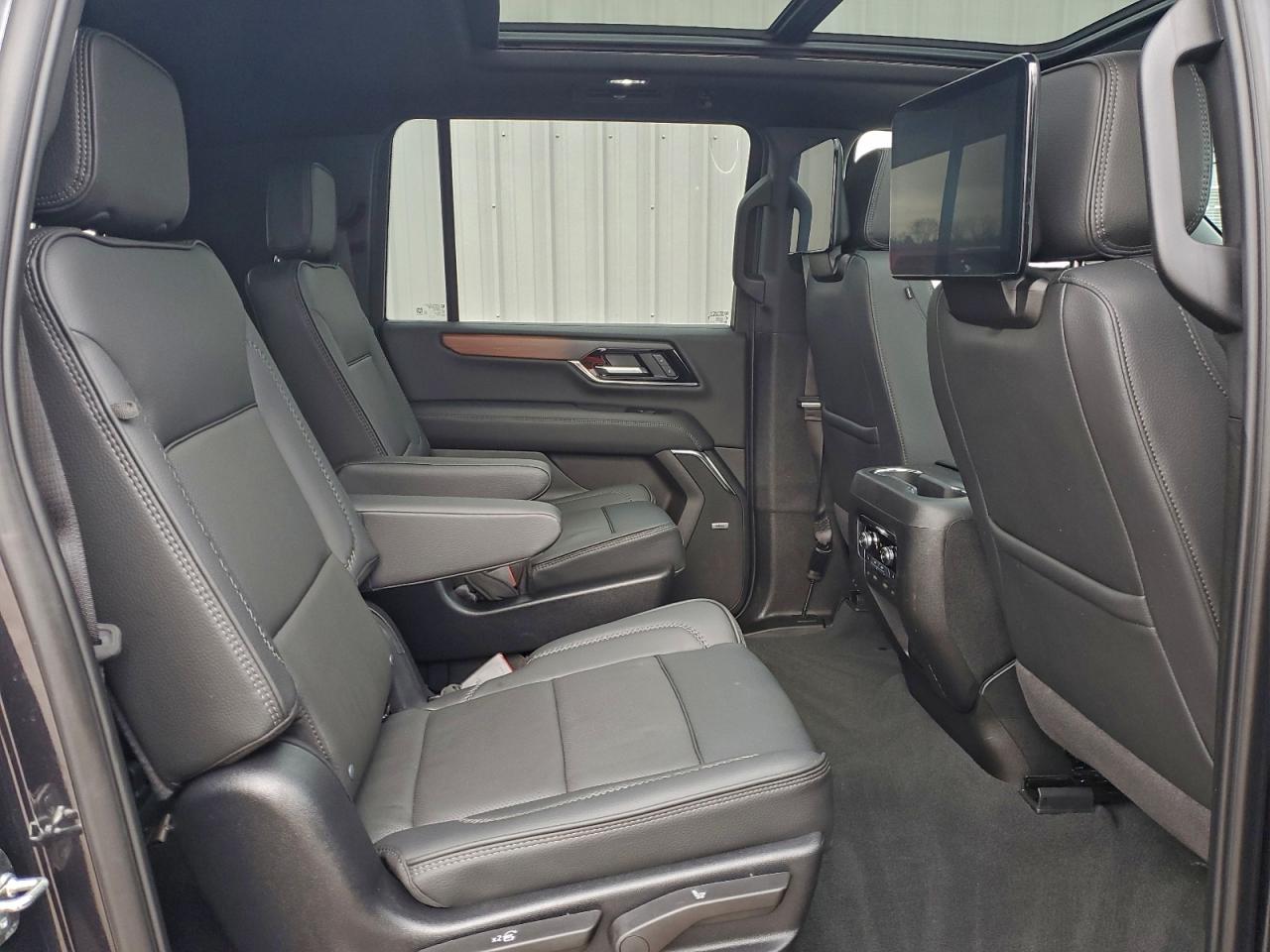 2025 GMC Yukon Xl Denali VIN: 1GKS2JRL4SR157913 Lot: 94295665