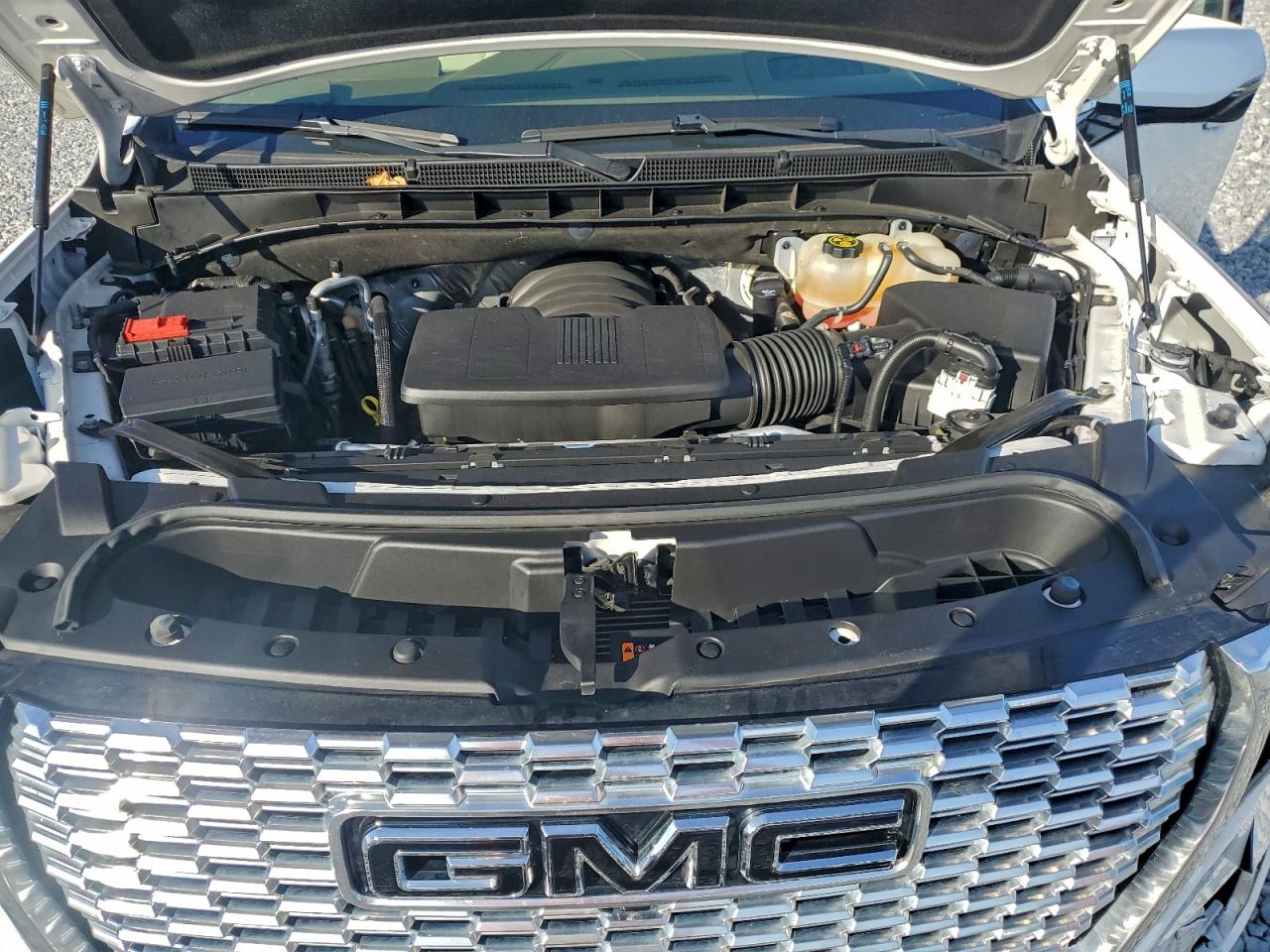 2022 GMC Yukon Xl Denali VIN: 1GKS2JKL8NR305057 Lot: 94453895