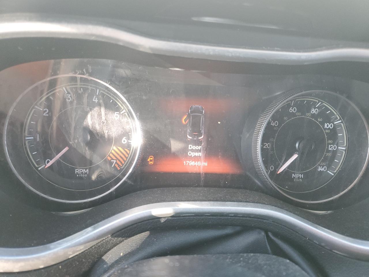 2014 Jeep Cherokee Limited VIN: 1C4PJLDB3EW272667 Lot: 92182975