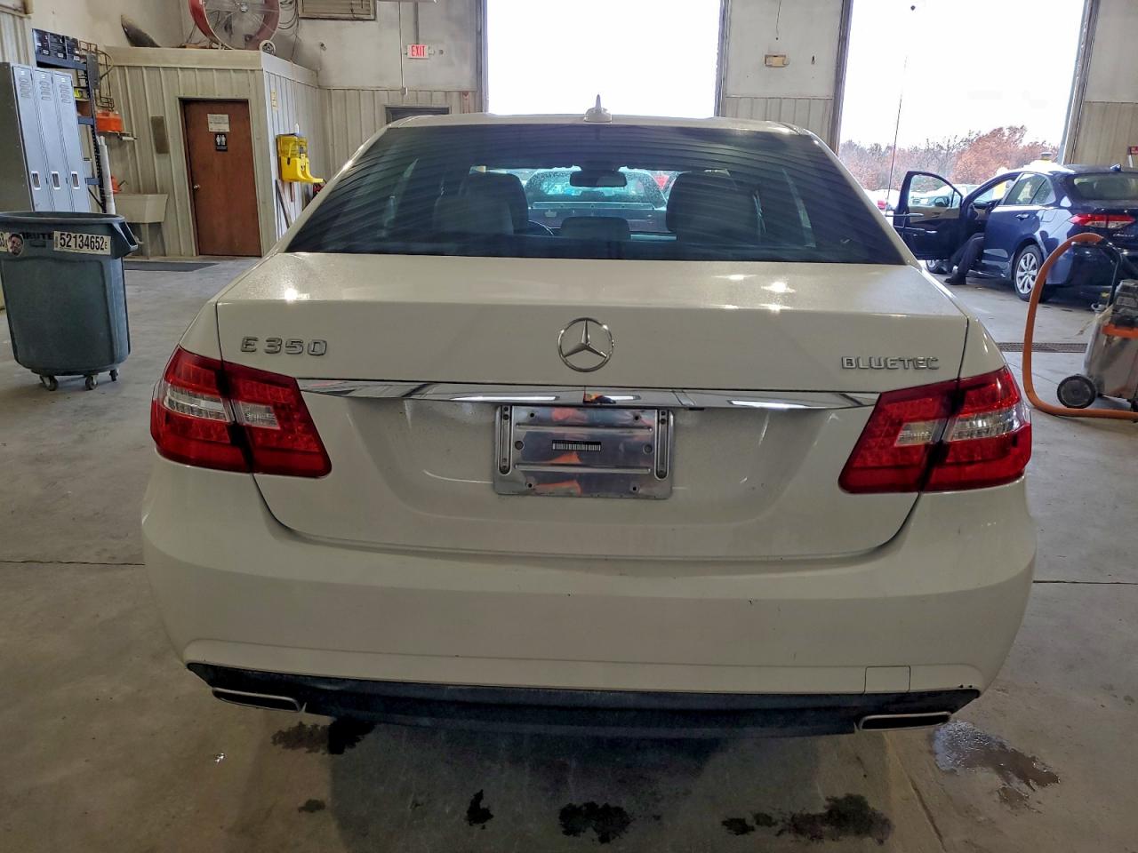 2013 Mercedes-Benz E 350 Bluetec VIN: WDDHF2EB9DA743687 Lot: 93186155
