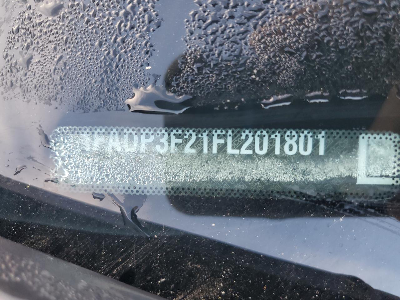 2015 Ford Focus Se VIN: 1FADP3F21FL201801 Lot: 92219945