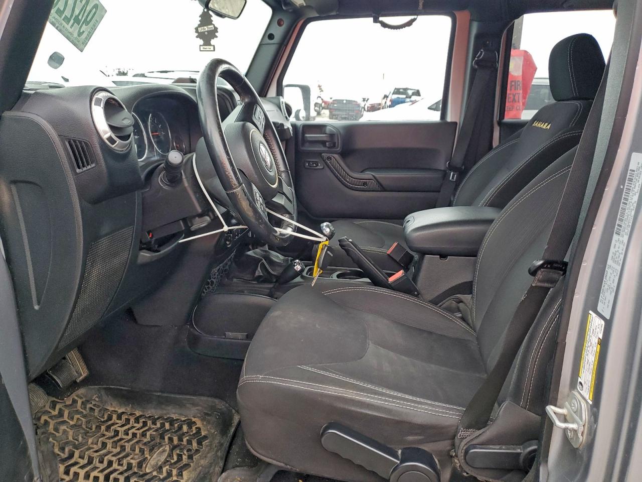 2015 Jeep Wrangler Unlimited Sahara VIN: 1C4BJWEG1FL531035 Lot: 94223045