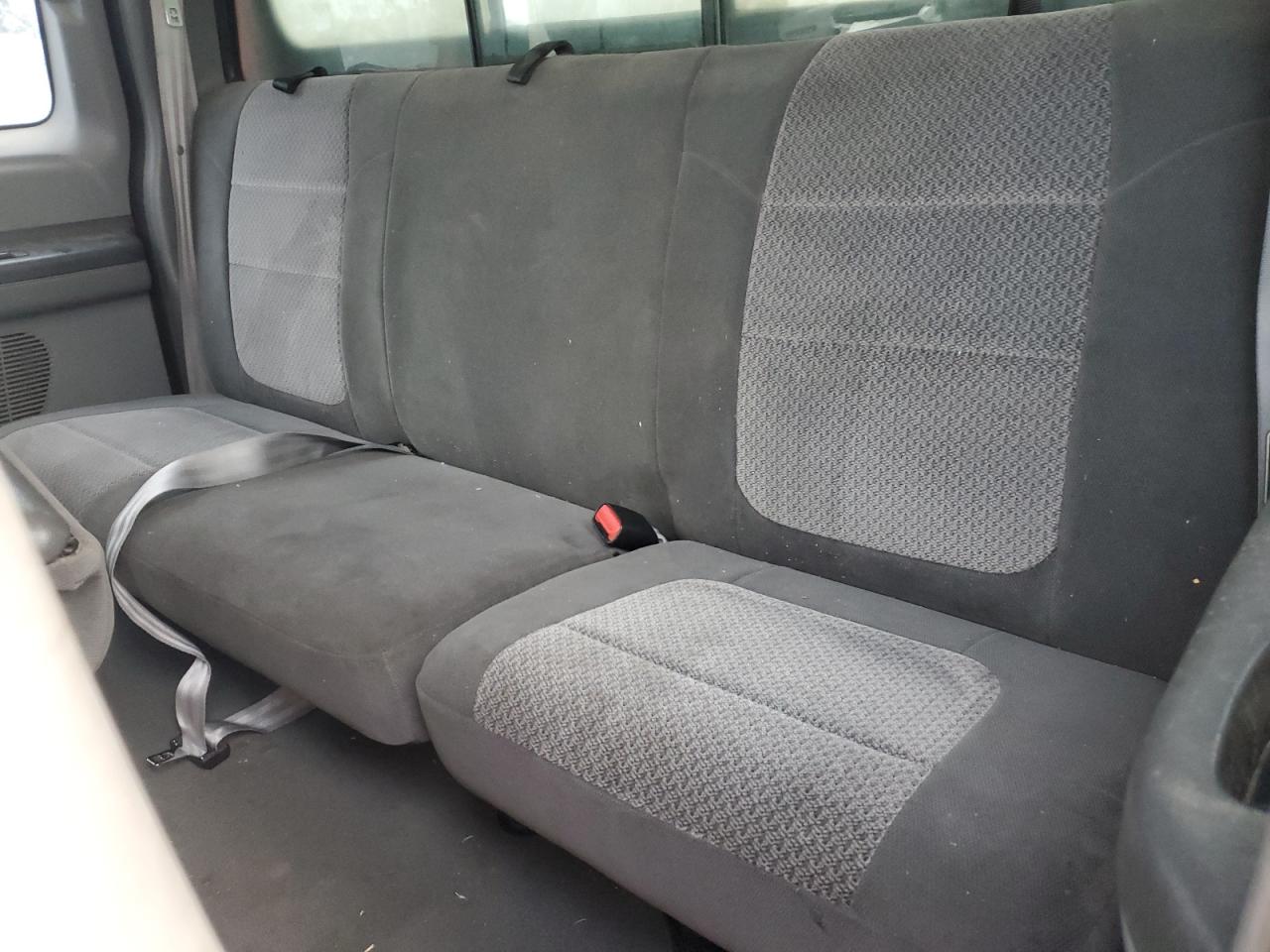 2002 Ford F350 Srw Super Duty VIN: 1FTSX31F02ED41414 Lot: 93247605