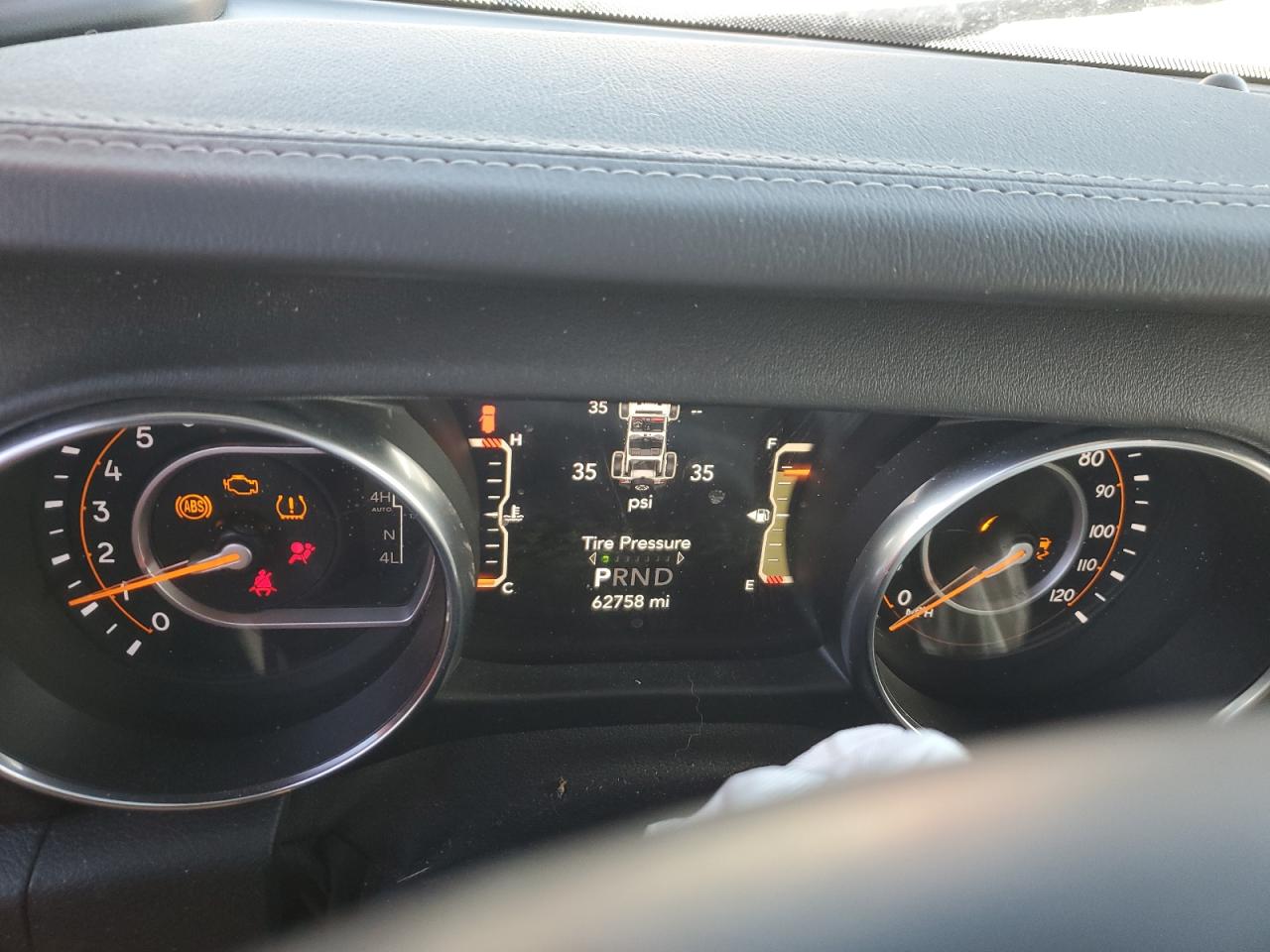 2019 Jeep Wrangler Unlimited Sahara VIN: 1C4HJXEG6KW540984 Lot: 90941525