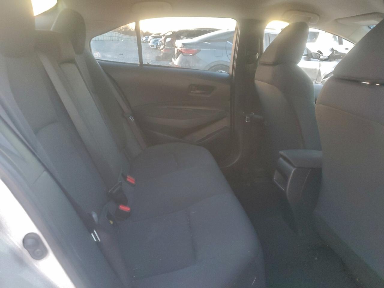 2022 Toyota Corolla Le VIN: JTDEPMAE3N3000874 Lot: 94726085