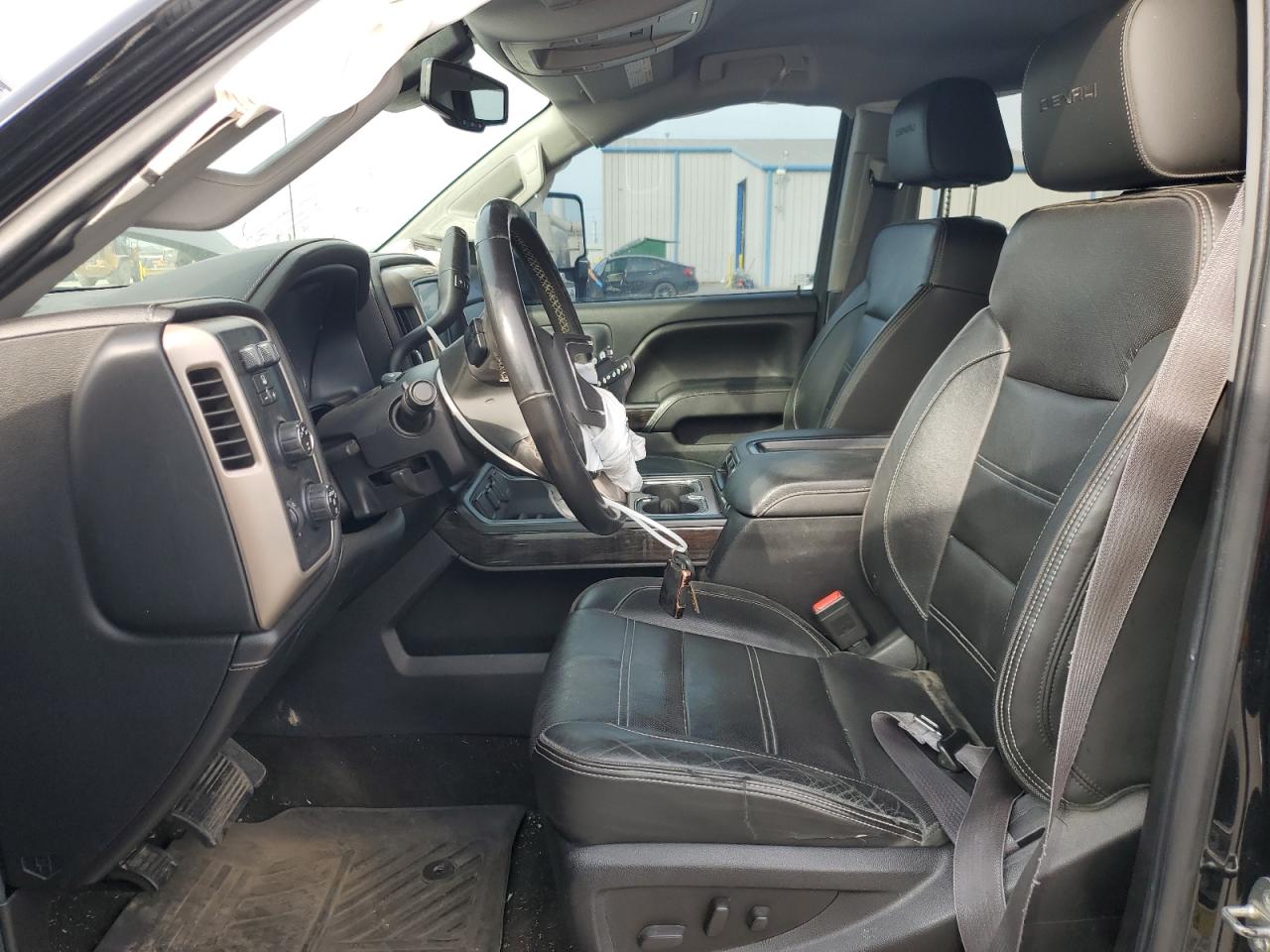 2015 GMC Sierra K2500 Denali VIN: 1GT120E81FF557115 Lot: 93437365