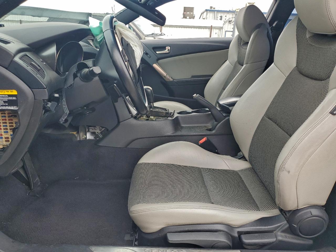 2015 Hyundai Genesis Coupe 3.8L VIN: KMHHT6KJ6FU125732 Lot: 94796245