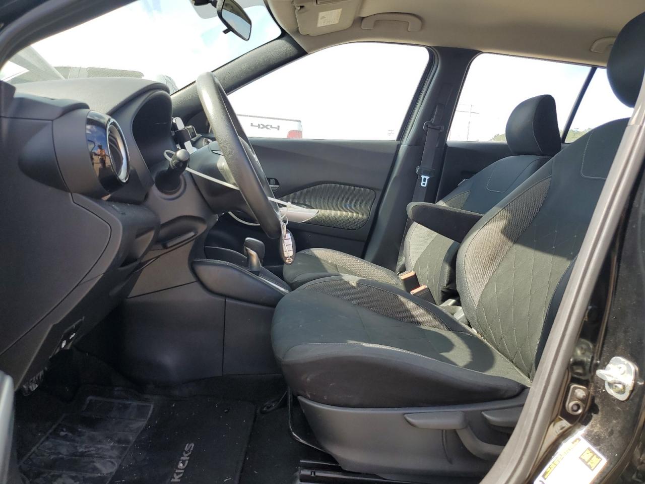 2018 Nissan Kicks S VIN: 3N1CP5CU4JL532881 Lot: 93076845