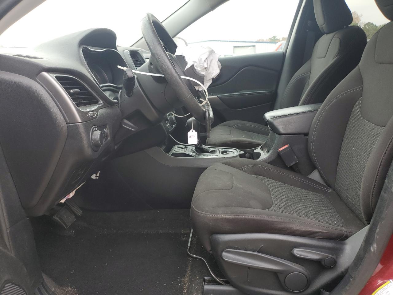 2020 Jeep Cherokee Latitude VIN: 1C4PJLCB4LD536263 Lot: 93731295